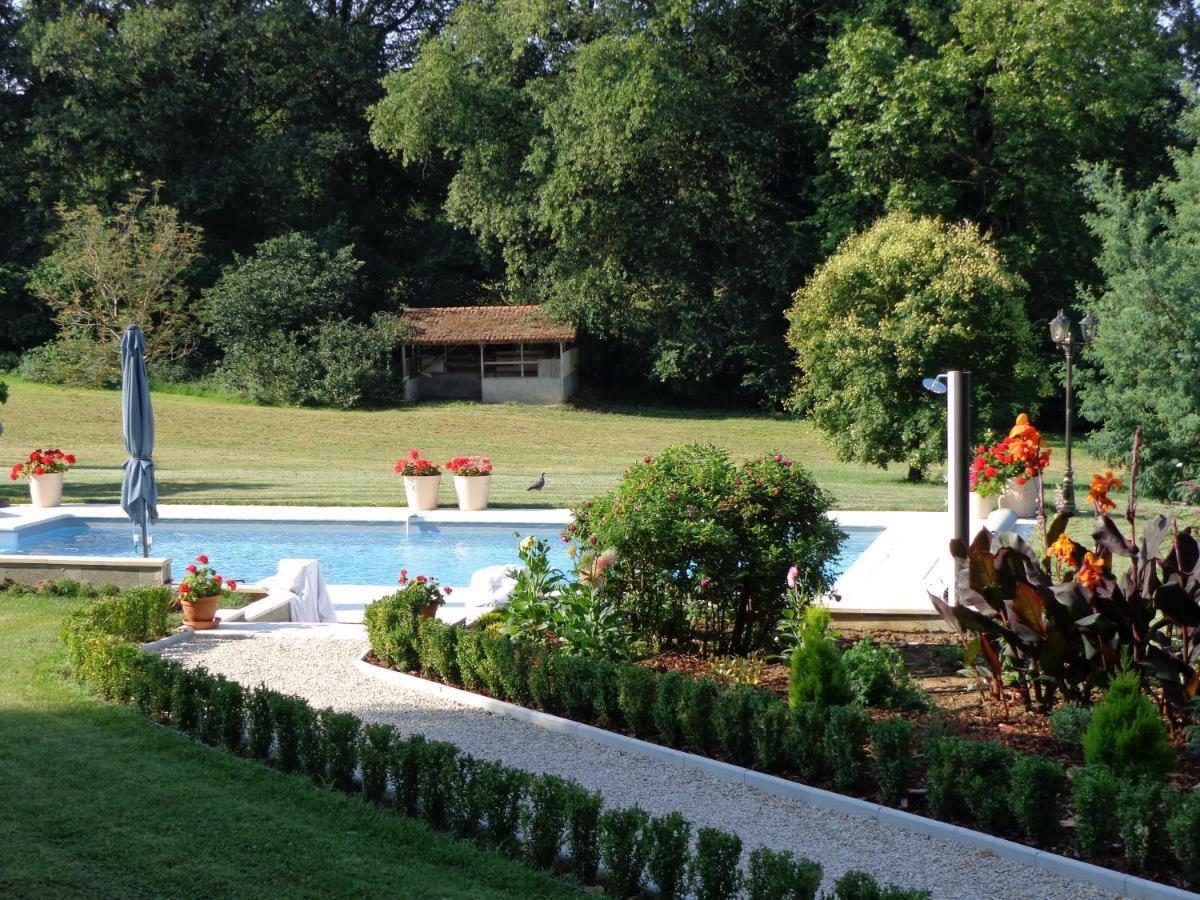 La Maison Ribotteau L'Isle-Jourdain  Zewnętrze zdjęcie