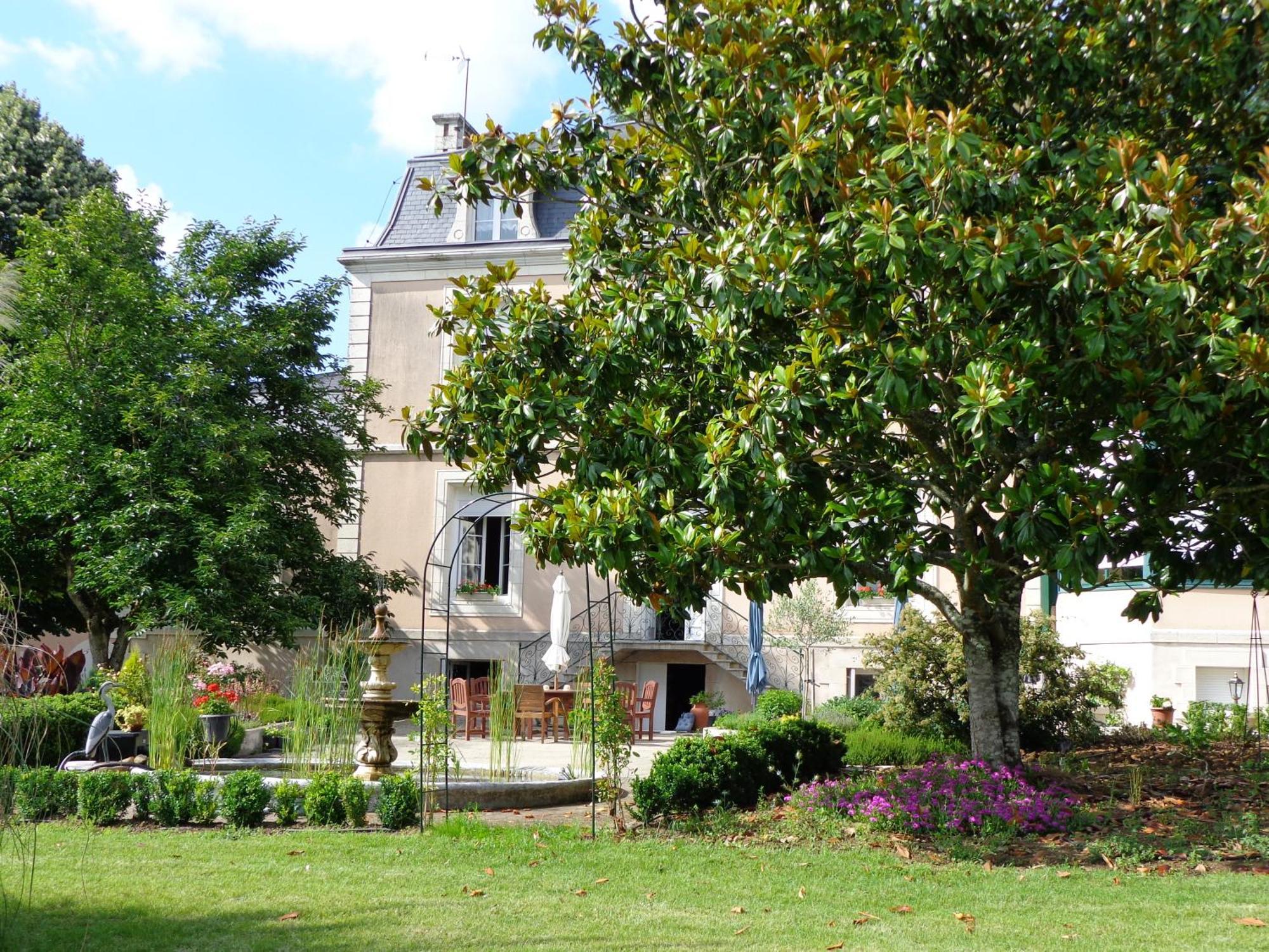 La Maison Ribotteau L'Isle-Jourdain  Zewnętrze zdjęcie